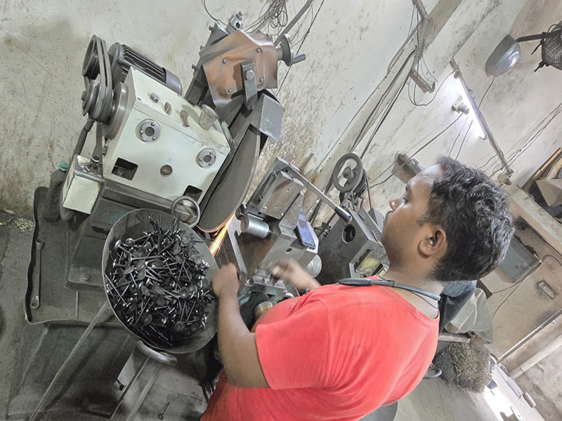 Engine Valve Finishing Machines